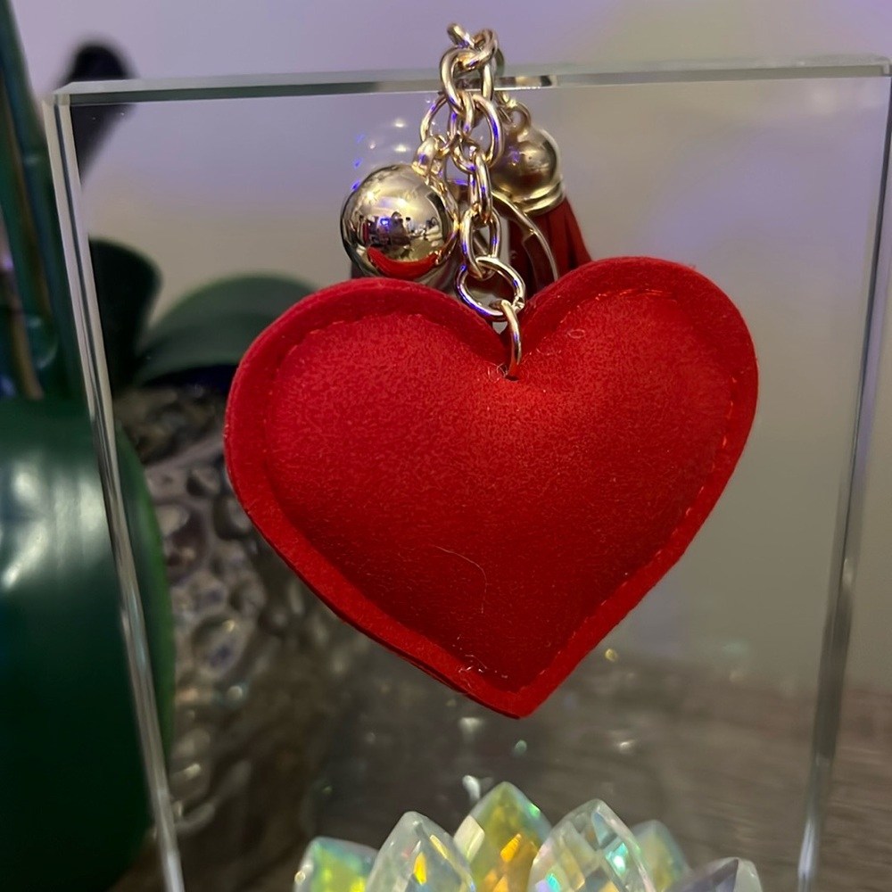 Heart Keychain / purse charm NWT - Picture 7 of 7